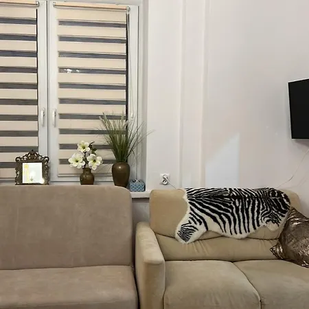 - Starowiejska 14 * Gdynia