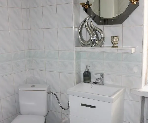 - Starowiejska 14 Lägenhet *