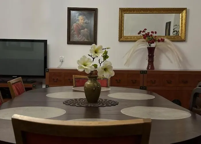 - Starowiejska 14 *