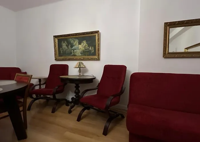 - Starowiejska 14 *